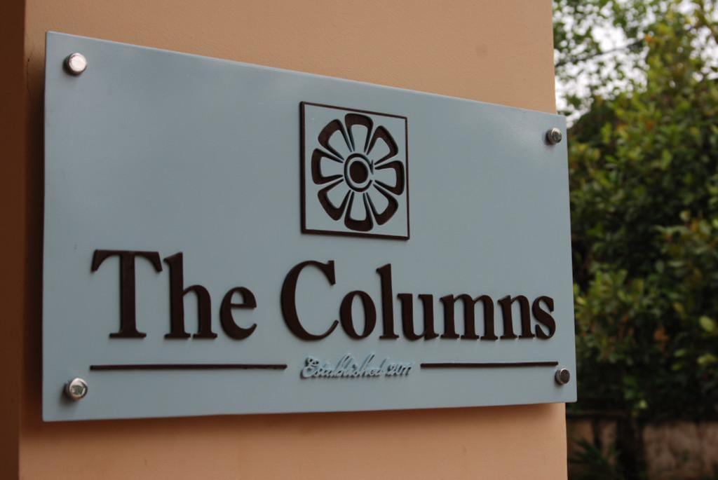 The Columns Hotel Кампот Екстериор снимка